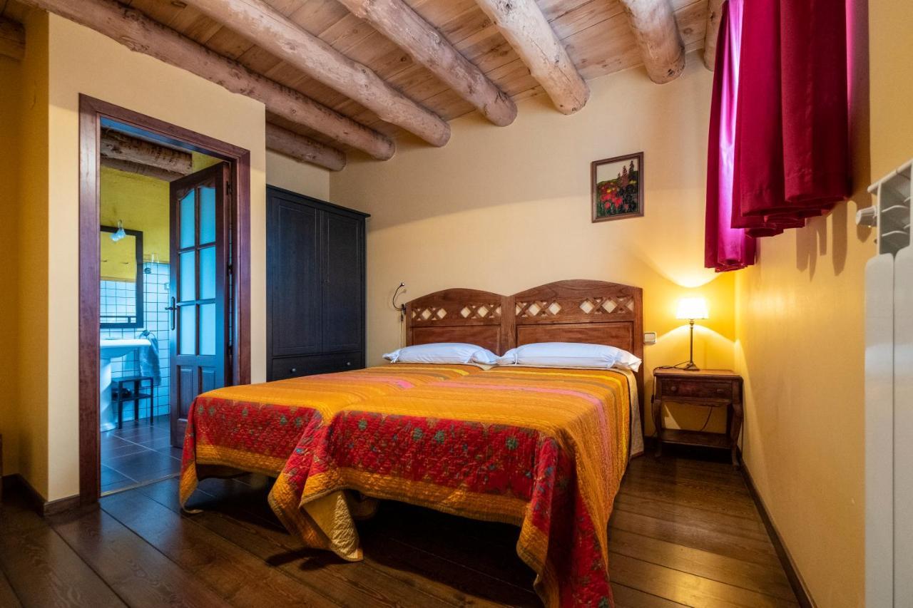 Pensjonat Casa Insol Denuy Zewnętrze zdjęcie