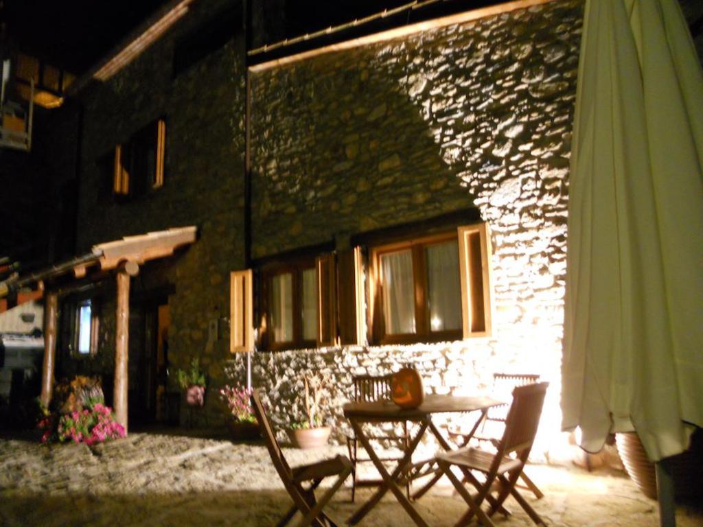 Pensjonat Casa Insol Denuy Zewnętrze zdjęcie