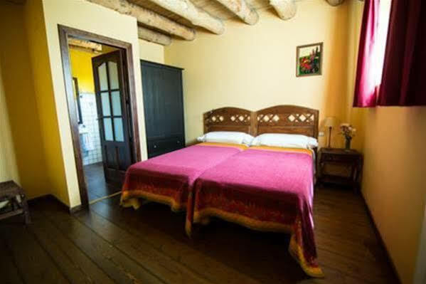 Pensjonat Casa Insol Denuy Zewnętrze zdjęcie